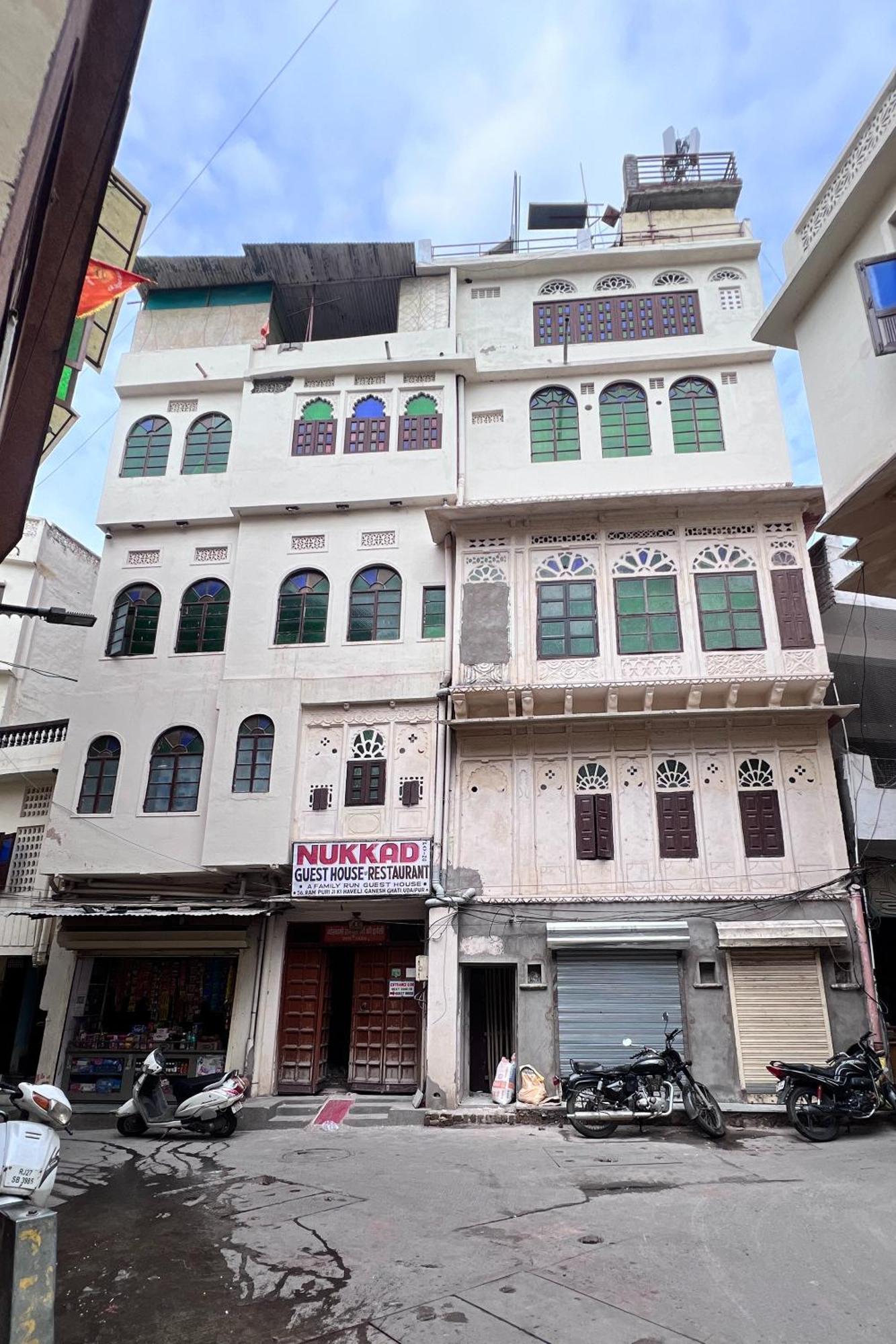 Nukkad Guest House Near City Palace Udaipur Exterior foto